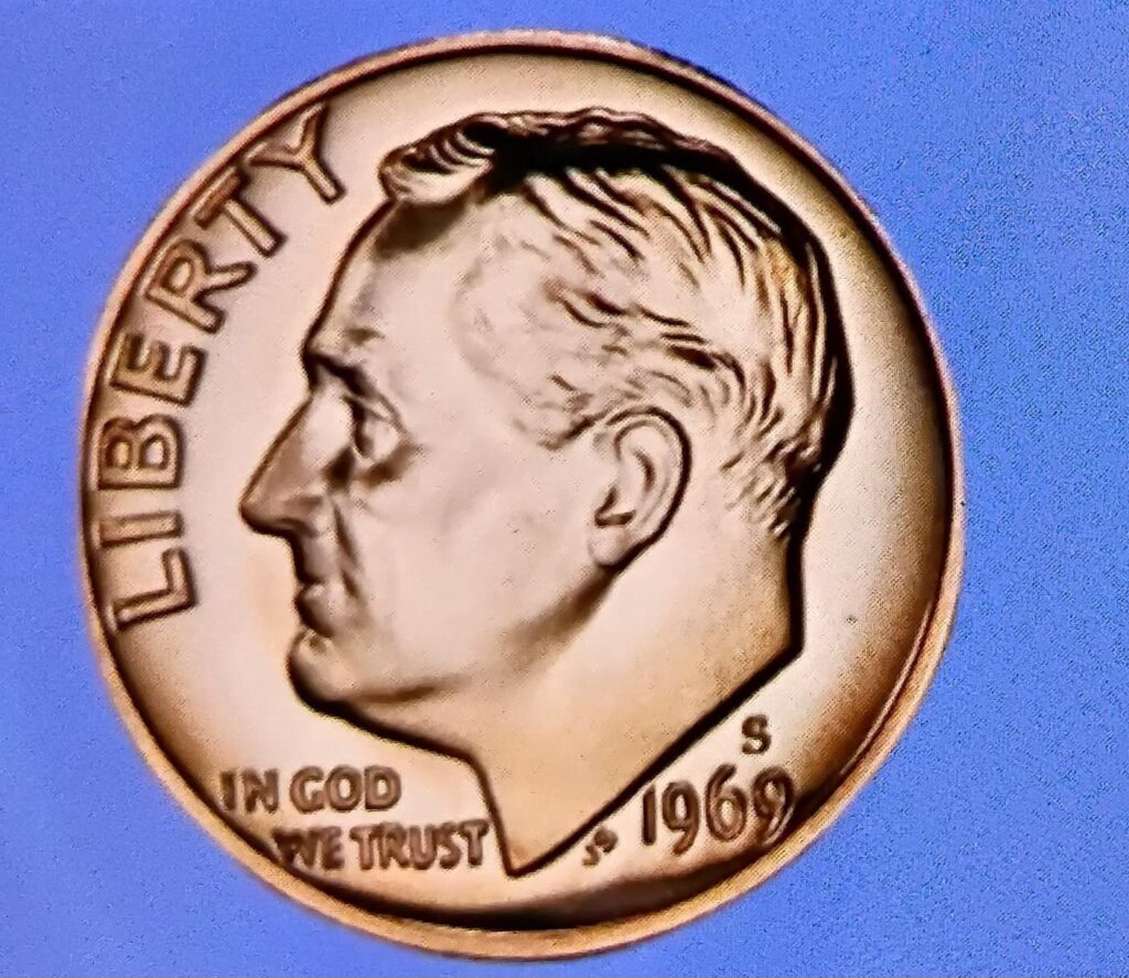 Two Rare Dimes and a Bicentennial Quarter Worth $19 Million Still in Circulation 2 Two Rare Dimes and a Bicentennial Quarter Worth $19 Million Still in Circulation
